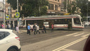 В центре Краснодара задымился трамвай
