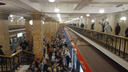 Массовый сбой в московском метро. На двух линиях образовались толпы: фото и видео