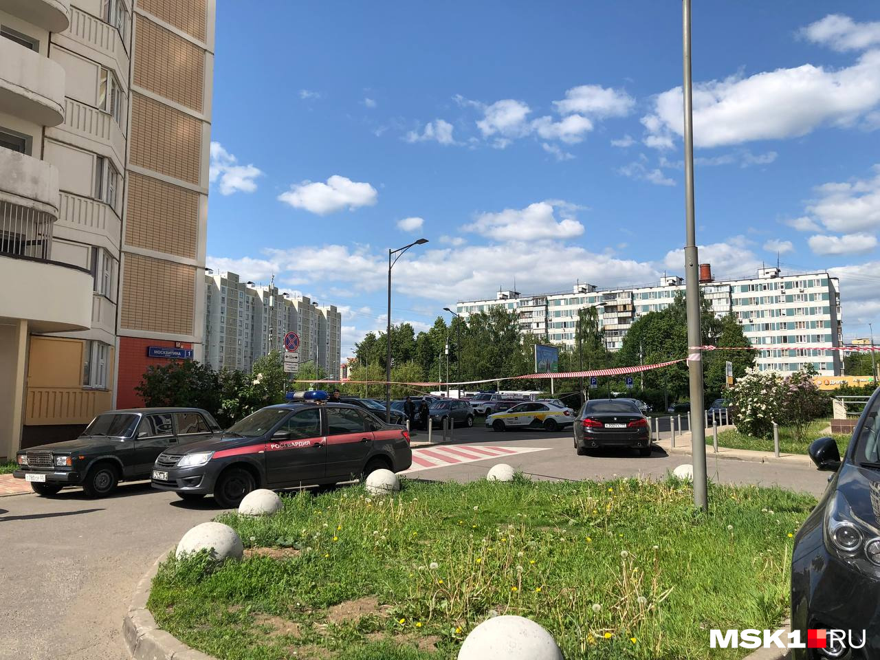 Беспилотники атаковали Москву и Подмосковье: фото и видео последствий  падения БПЛА, ответ Минобороны, что сейчас происходит на Профсоюзной и  Ленинском проспекте - 30 мая 2023 - ФОНТАНКА.ру