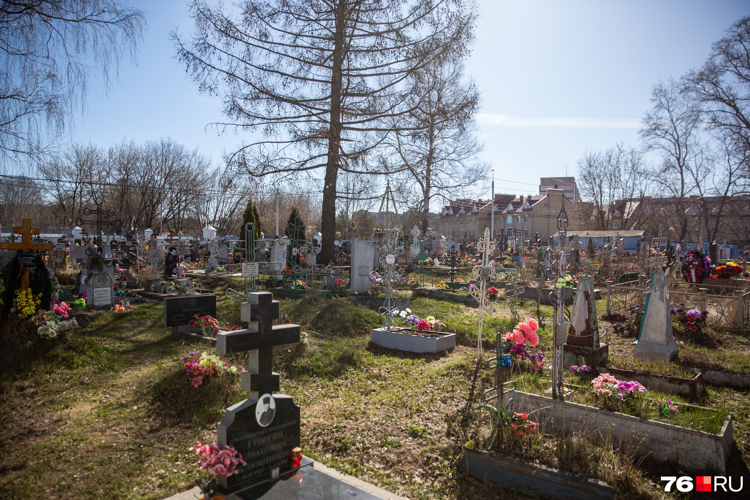 Леонтьевское кладбище в ярославле