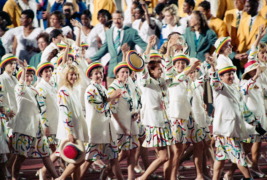 Российская сборная на церемонии открытия летних Игр в Атланте, 1996 год.