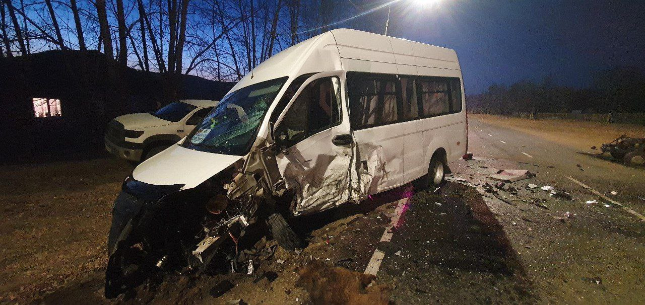 Автобус с пассажирами попал в аварию в районе Забайкалья