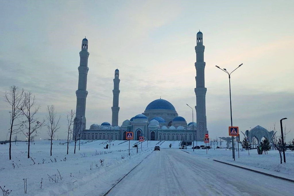 Мечеть в Астане