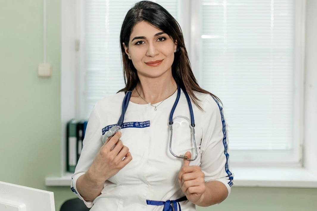 Терапевт заболевания. Обязательное планирование беременности. Признаки остеопороза. К какому врачу идти при планировании. Консультация терапевта в стационаре.