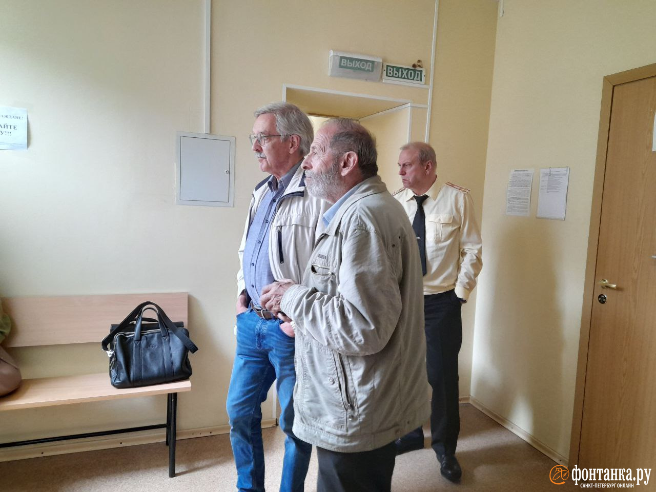 Борис Вишневский и глава фракции "Яблоко" в ЗакСобрании Александр Шишлов