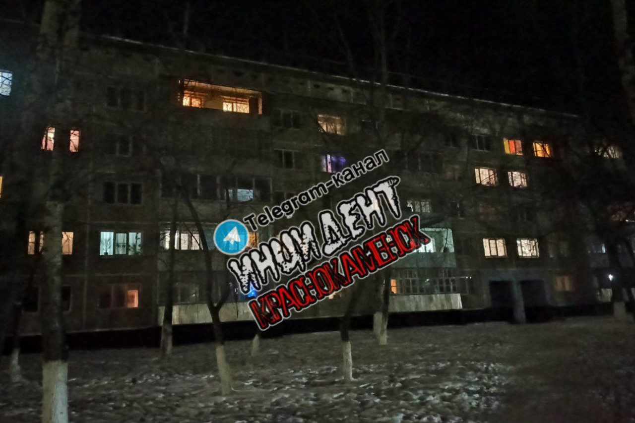 Пригород подъезд пригород моряк. Пригород подъезд пригород моряк