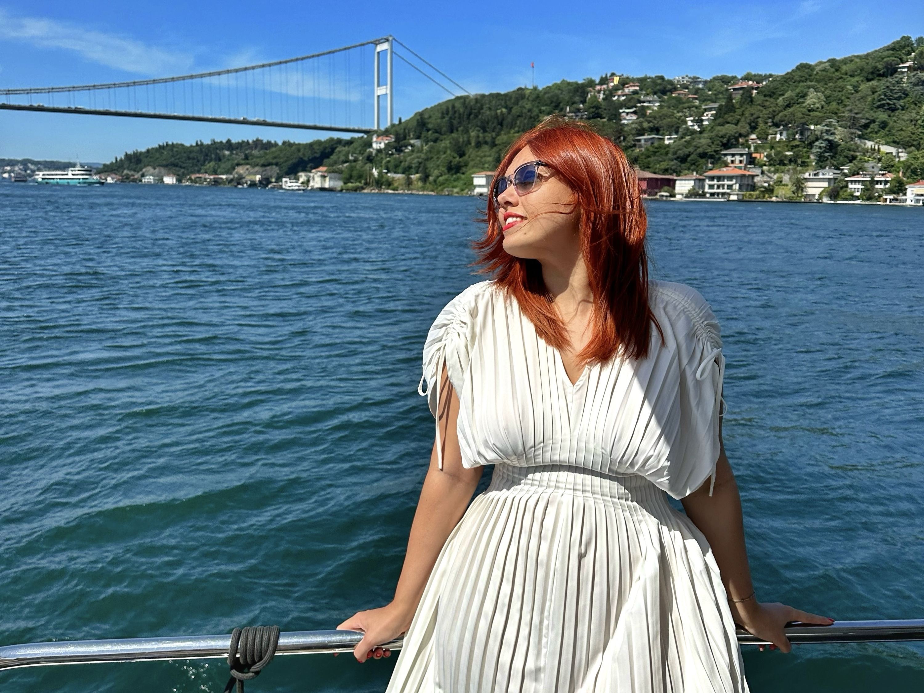 Победила рак ради любви к Турции: обычная девушка из Воронежа уехала в Стамбул и очаровала звезд