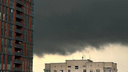 Видео: как мощный ливень с градом за полчаса затопил Ростов